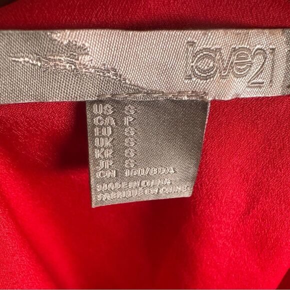 Red side pleated shift dress size small - Picture 4 of 6